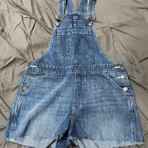 NWOT Gap Short Overalls